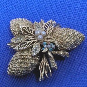 Vintage 80's Unique Three-Dimensional Faux Pearl Rhinestone Flower Brooch